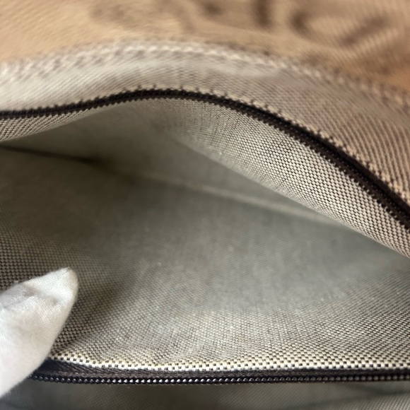 Dooney and Bourke Large shoulder bag - Picture 9 of 17